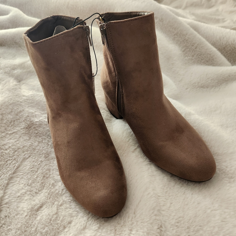 Booties - Picture 2 of 5